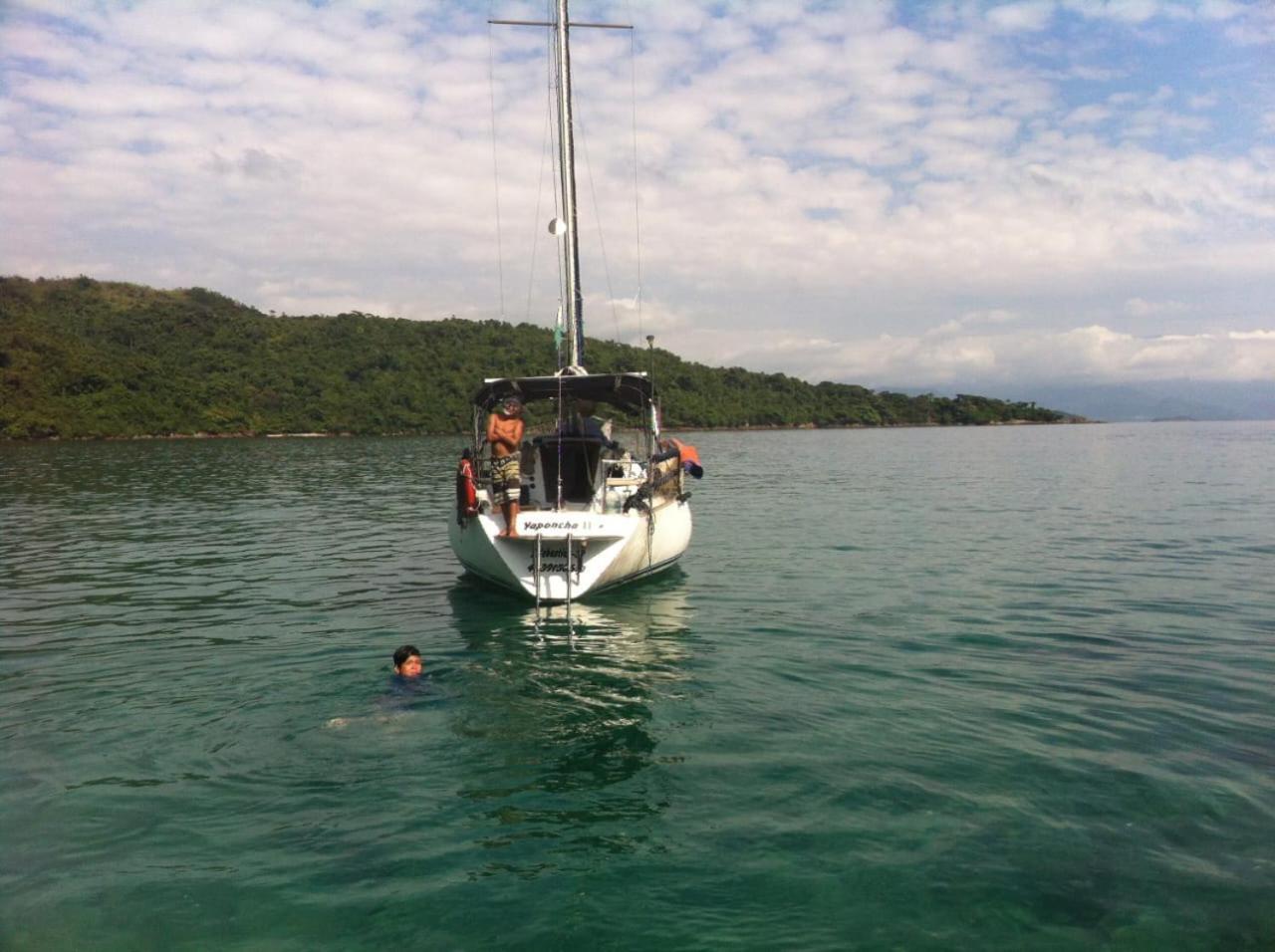 Pernoite A Bordo Hotell Araquari Rum bild
